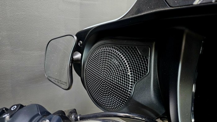 2025 Harley-Davidson Street Glide 117 (FLHX) Touring Grey