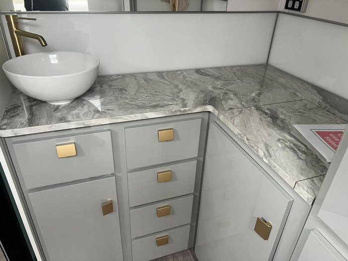 2025 JB Caravans Dirt Road Xtreme 22' Large Ensuite