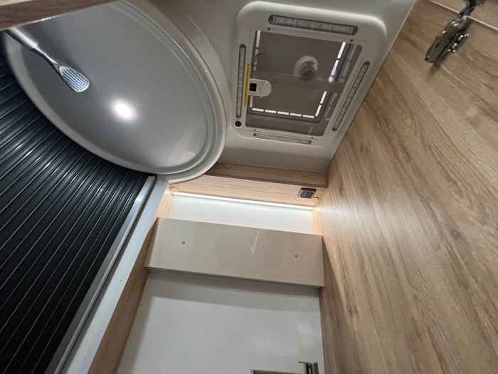 2026 Avan Applause 600-2