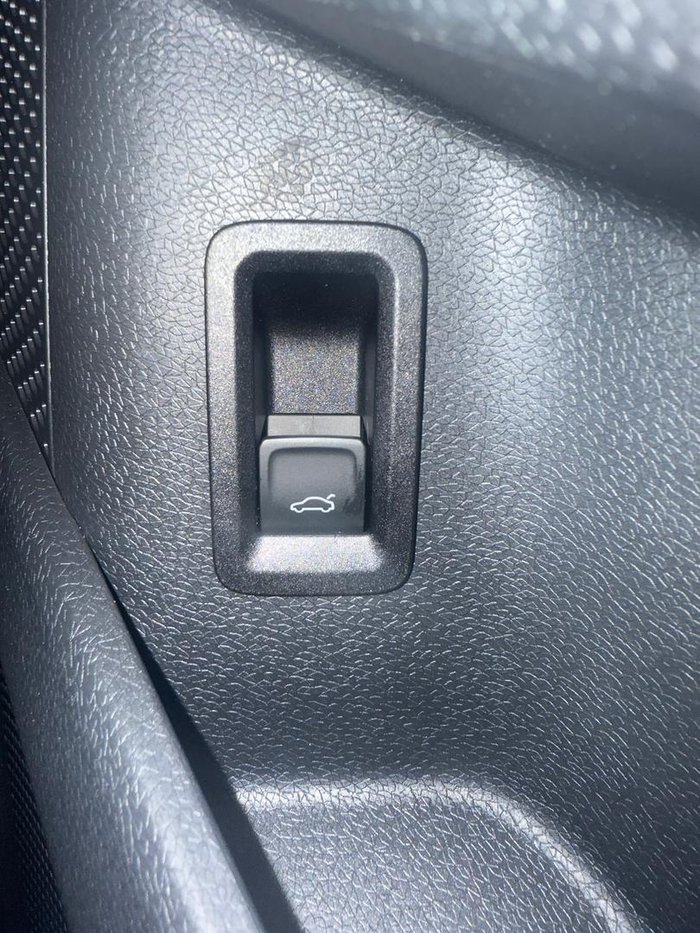 2025 Volkswagen ID. Buzz Cargo BEV550