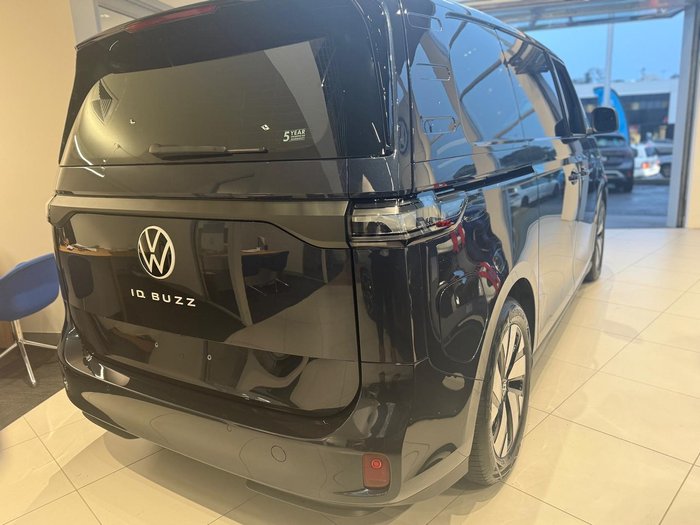 2025 Volkswagen ID. Buzz Cargo BEV550