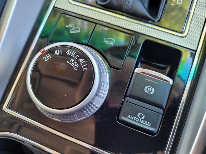 2021 Mitsubishi Pajero Sport GLX