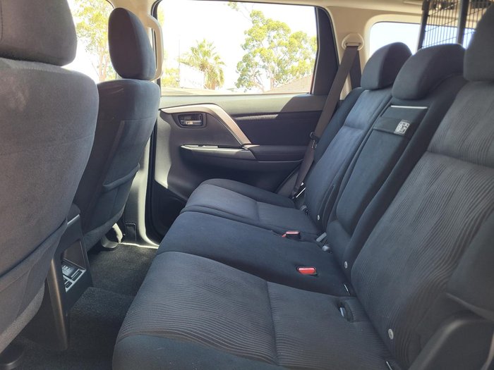 2021 Mitsubishi Pajero Sport GLX