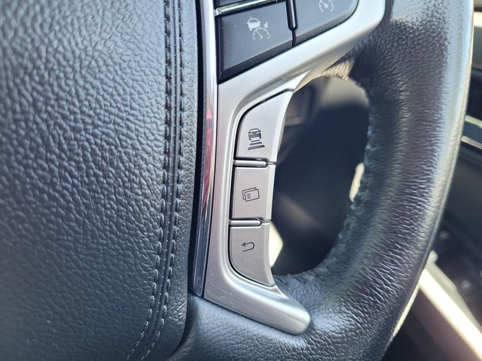 2021 Mitsubishi Pajero Sport GLX