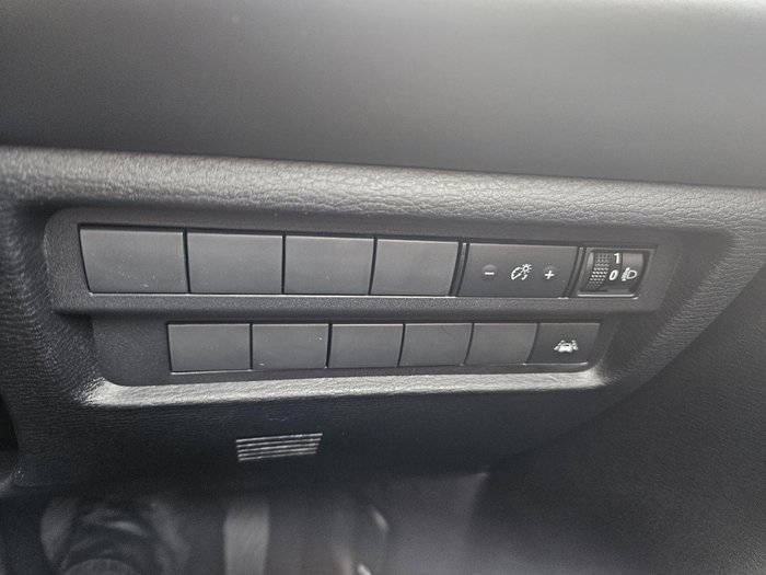 2024 Mitsubishi Outlander ES