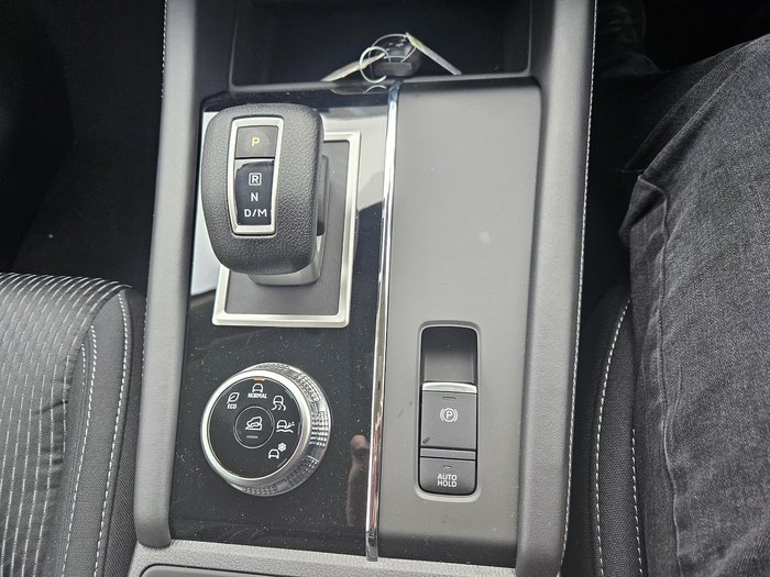 2024 Mitsubishi Outlander ES