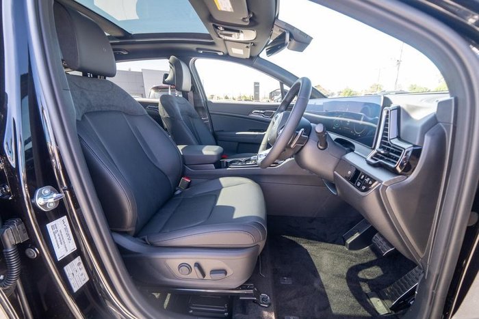 2024 Kia Sportage GT-Line