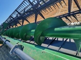 2022 John Deere S780