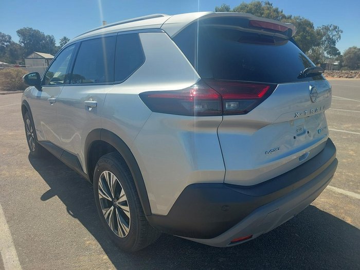 2024 Nissan X-TRAIL ST-L e-POWER