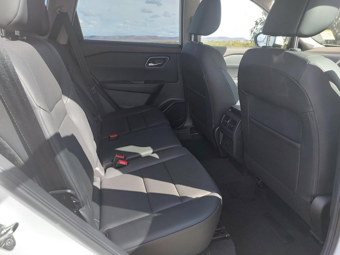 2023 Nissan X-TRAIL ST-L e-POWER