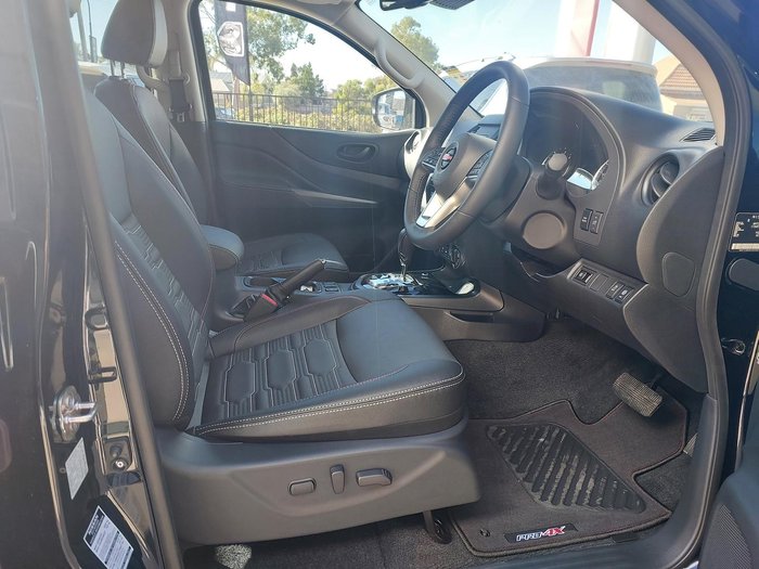 2024 Nissan Navara PRO-4X