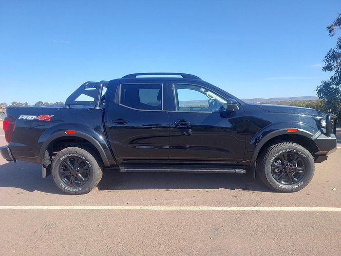 2024 Nissan Navara PRO-4X