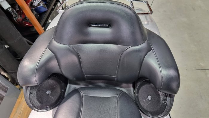 2014 Harley-davidson CVO LIMITED Brown