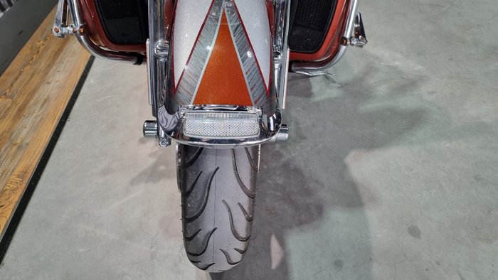 2014 Harley-davidson CVO LIMITED Brown