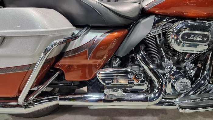 2014 Harley-davidson CVO LIMITED Brown