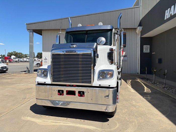 2018 Freightliner Coronado 114 With Tefco Tipper Body In Stock Now! White
