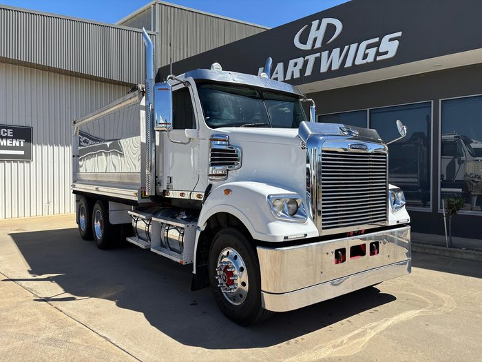 2018 Freightliner Coronado 114 With Tefco Tipper Body In Stock Now! White