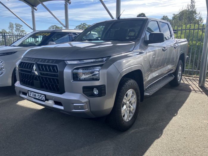 2025 MITSUBISHI Triton GLX+