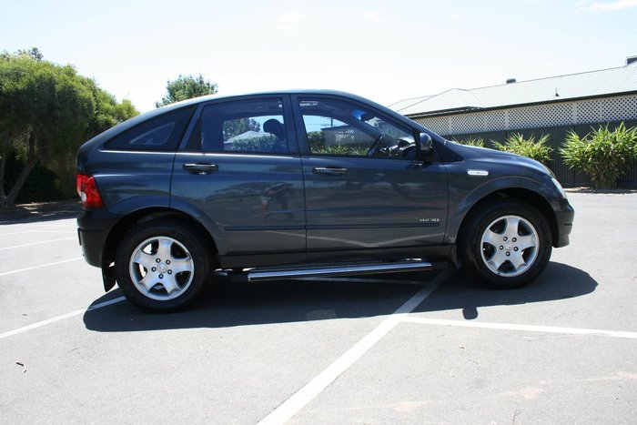 2007 SsangYong Actyon Limited 100 Series 4X4 Grey