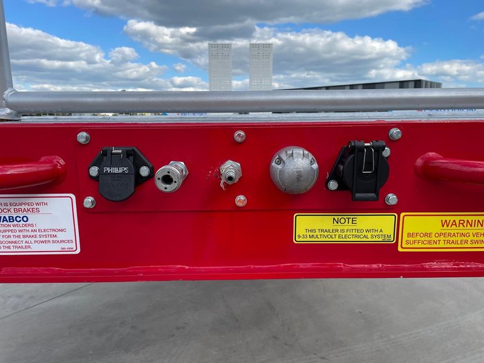 2026 CIMC 45' Drop Deck With Ramps (Single & Bifold Available)