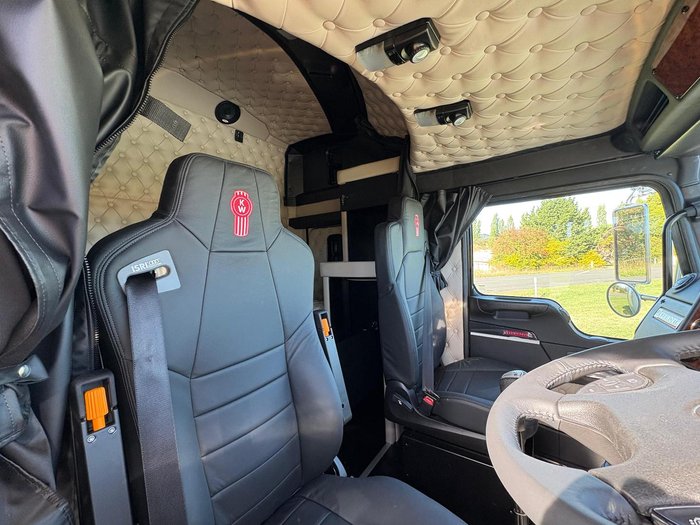 2024 Kenworth T909
