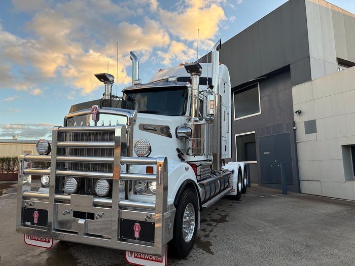 2024 Kenworth T909