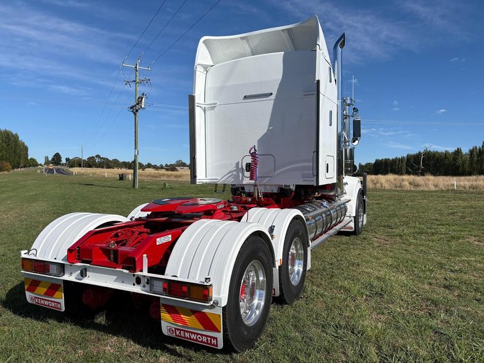 2024 Kenworth T909