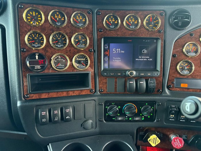 2024 Kenworth T909