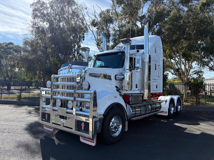 2024 Kenworth T909