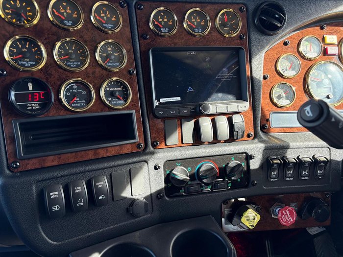 2024 Kenworth T909