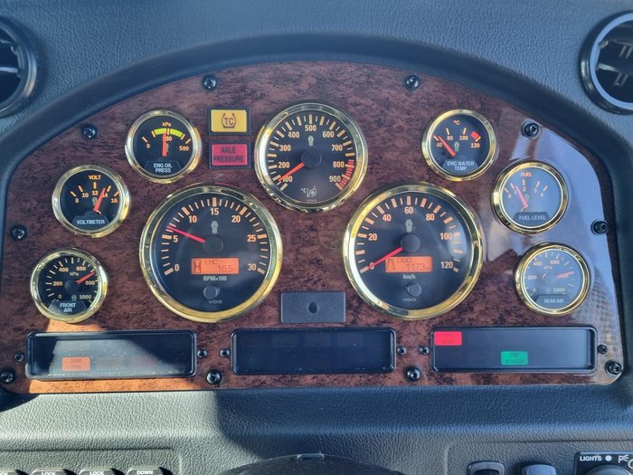 2024 Kenworth T909