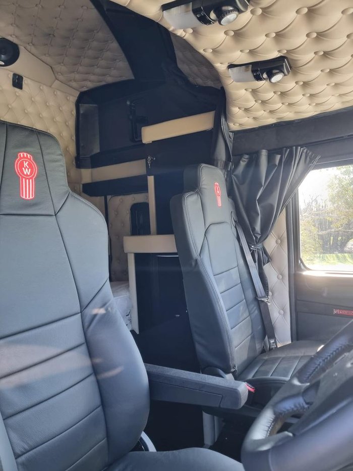 2024 Kenworth T909