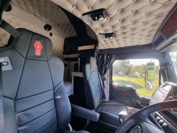 2024 Kenworth T909