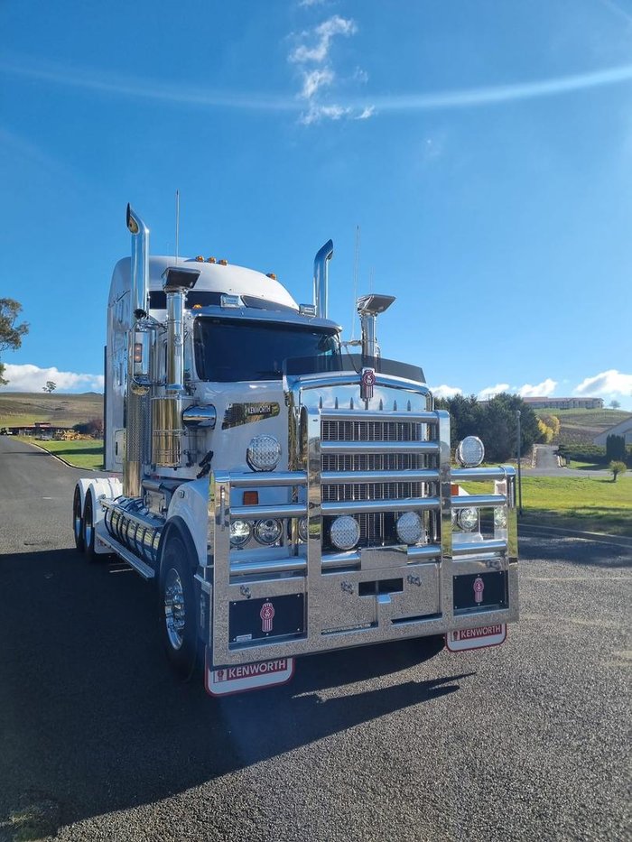 2024 Kenworth T909