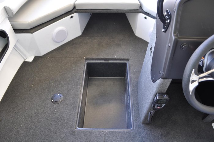 2026 Stacer 449 Crossfire SC SE