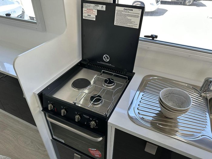 2024 Winnebago Coogee