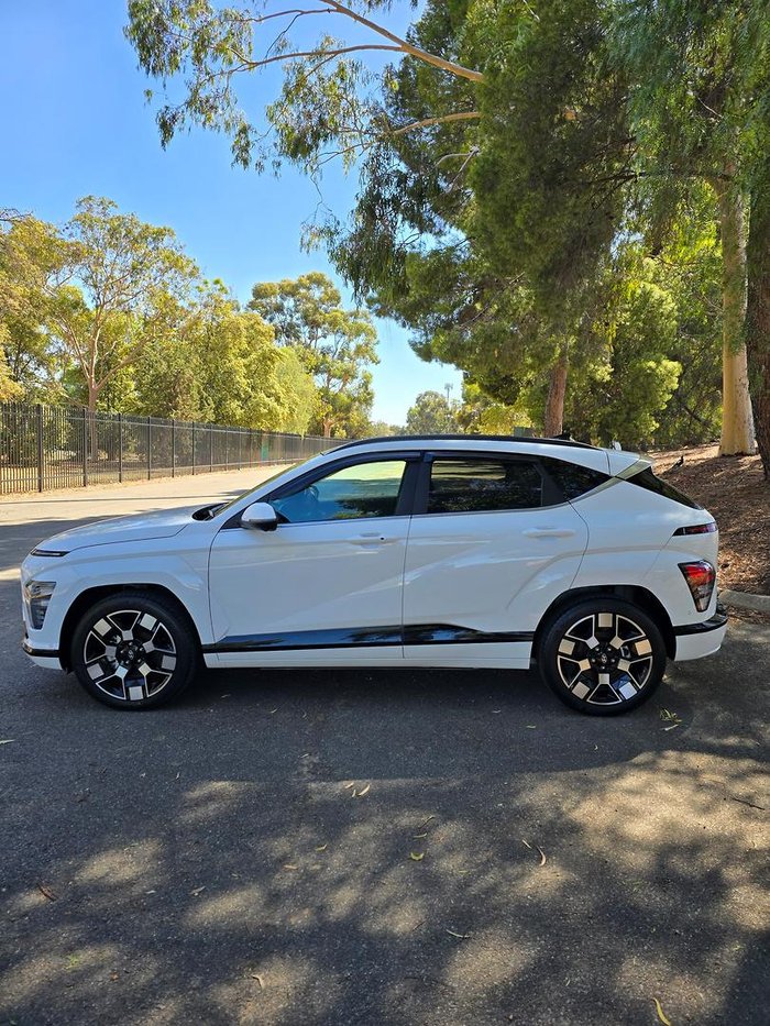 2025 Hyundai Kona Electric Premium