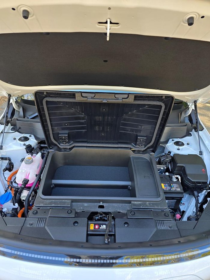 2025 Hyundai Kona Electric Premium