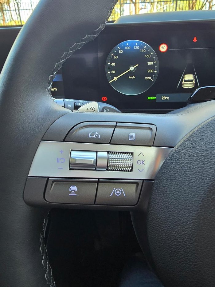 2025 Hyundai Kona Electric Premium