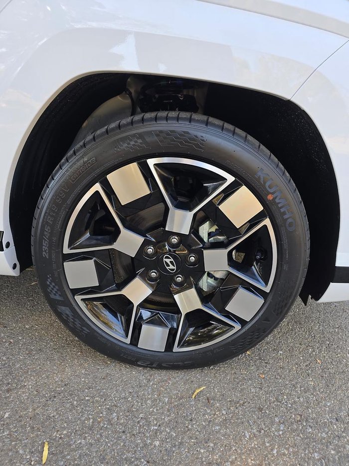 2025 Hyundai Kona Electric Premium