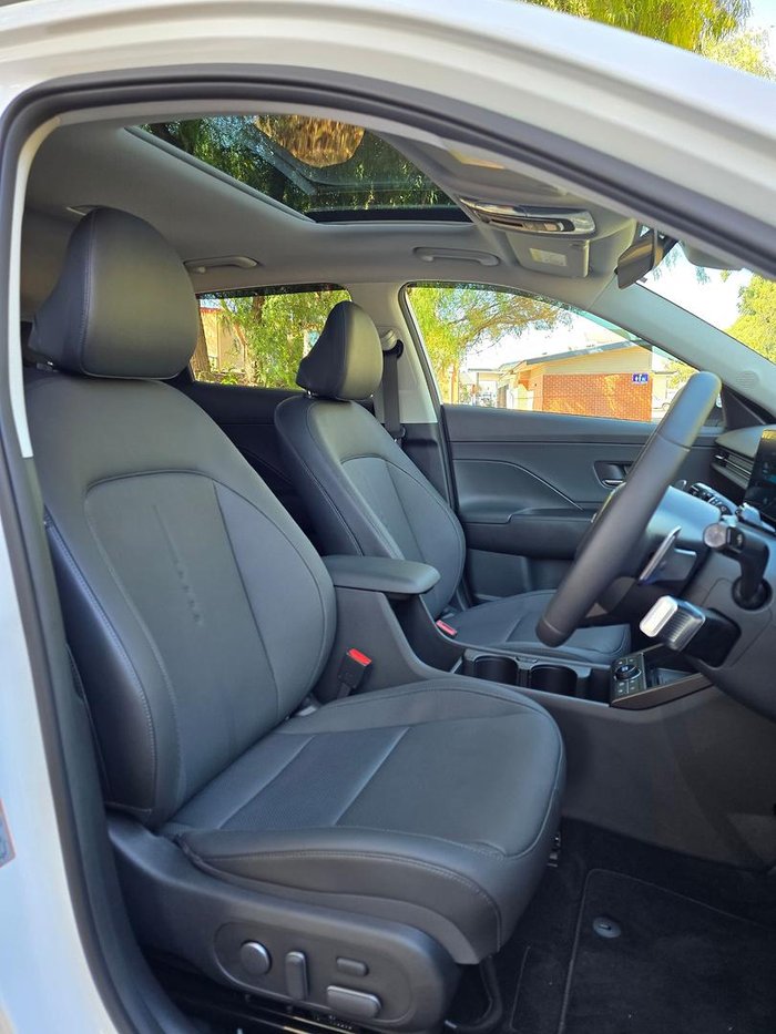 2025 Hyundai Kona Electric Premium