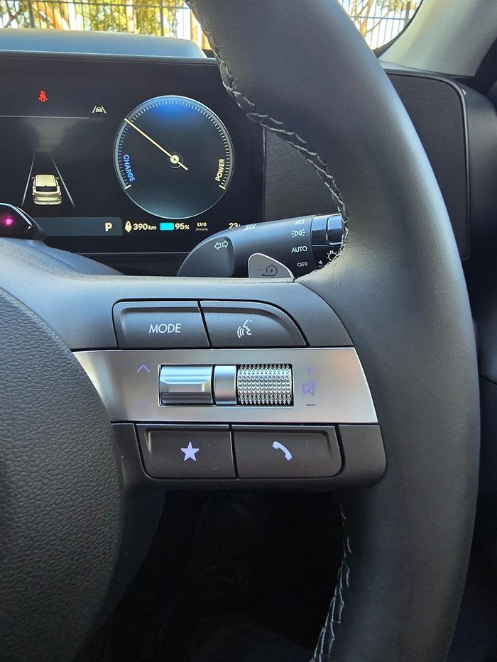 2025 Hyundai Kona Electric Premium