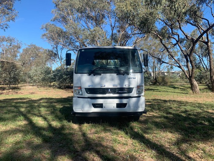 2015 Fuso 2427 6X2 Allison Auto Trans Beavertail White