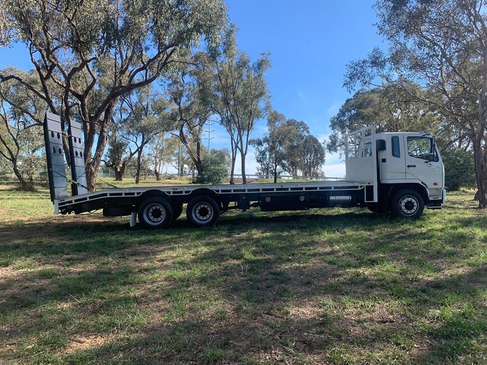 2015 Fuso 2427 6X2 Allison Auto Trans Beavertail White