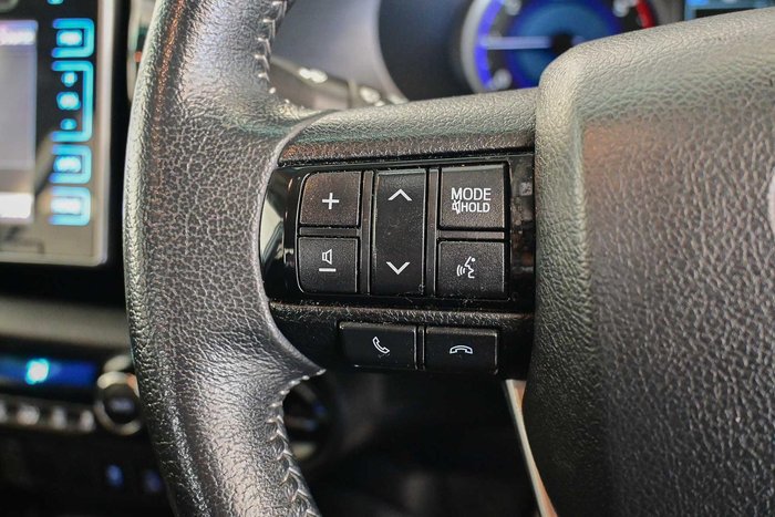 2020 Toyota Hilux SR5