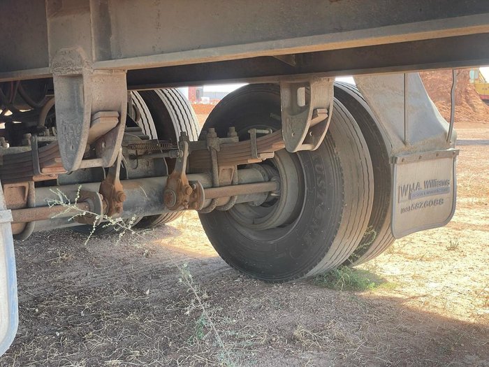 1996 david buxton & son Tandem Axle Curtainsider