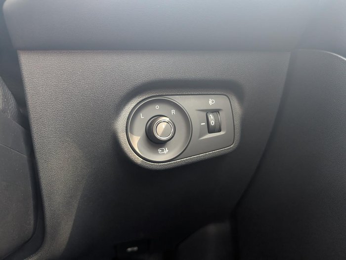 2025 MG ZS Essence Turbo ZS32 MY25 Diamond Red