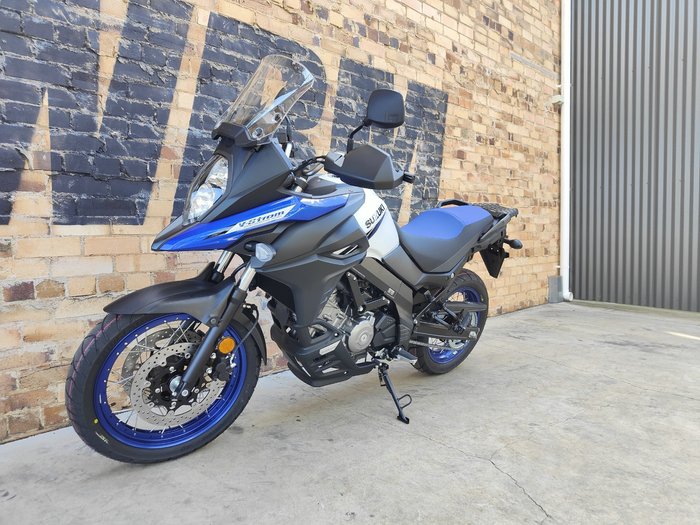 2024 SUZUKI V-STROM 650XT LAMS (DL650XAUE) DUAL PURPOSE BLUE