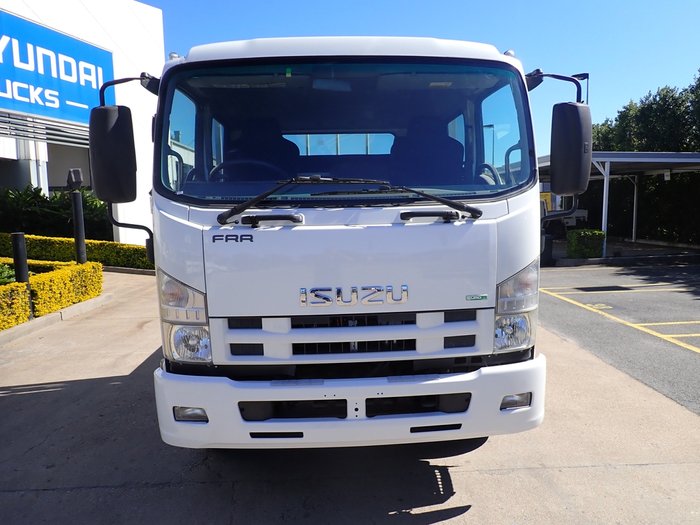 2016 ISUZU FRR 500 WHITE