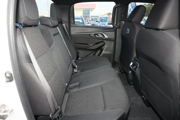 2024 Isuzu D-MAX LS-U
